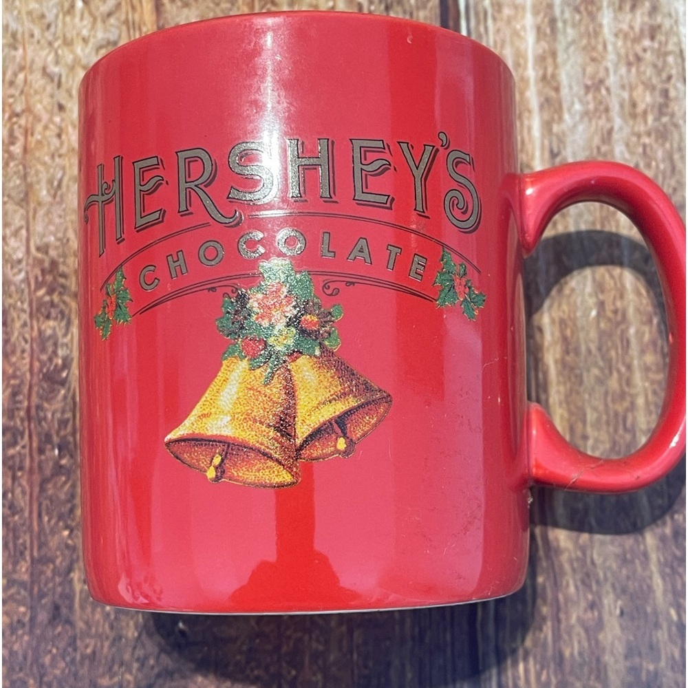 Large Holiday Hershey Collectible Mug
